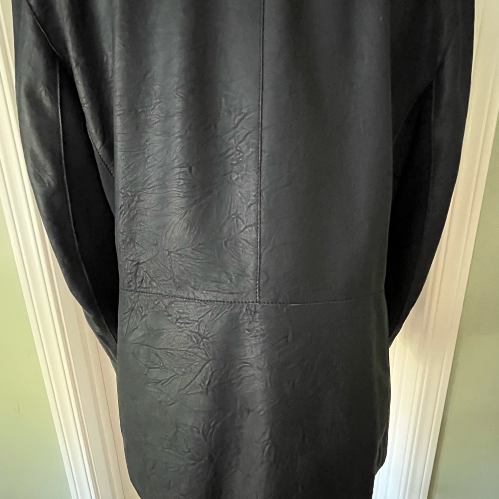Women's Blue Leather Jacket - Picture 3 of 4